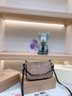 LO - CCH Bags - 025