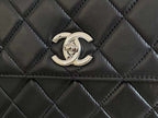 CHL -  Classic Flap Bag SilLusso Official - Hardware Black 9.8in/25LO