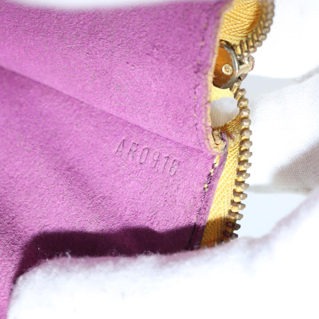LO-LV bags 1204