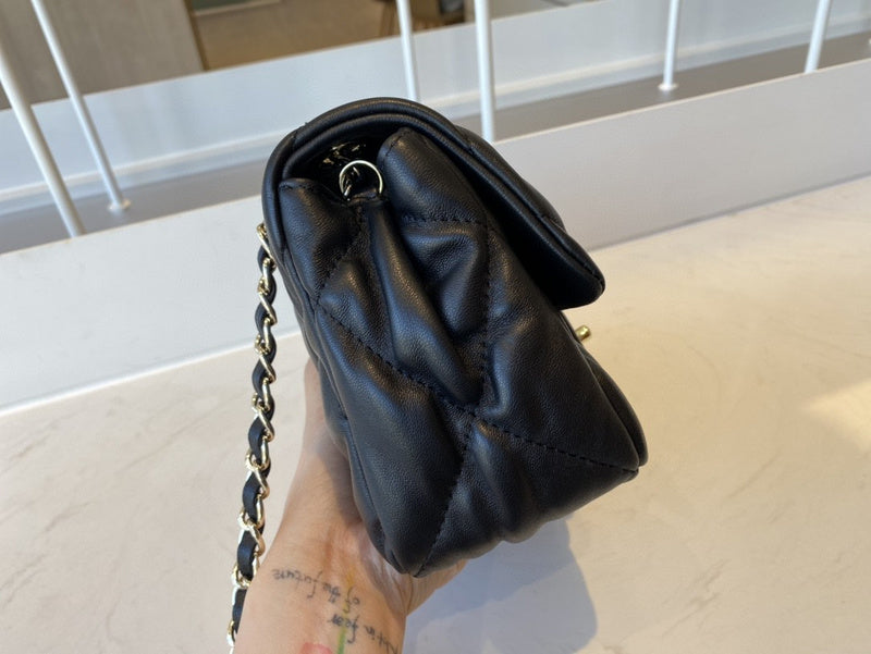 LO - CHL Bags - 1978