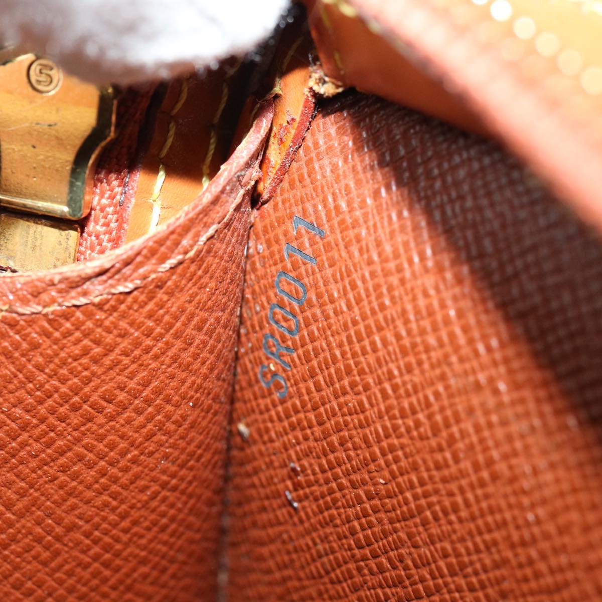 LO-LV bags 898