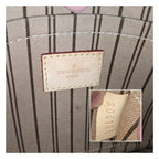 LO-LV bags 6105