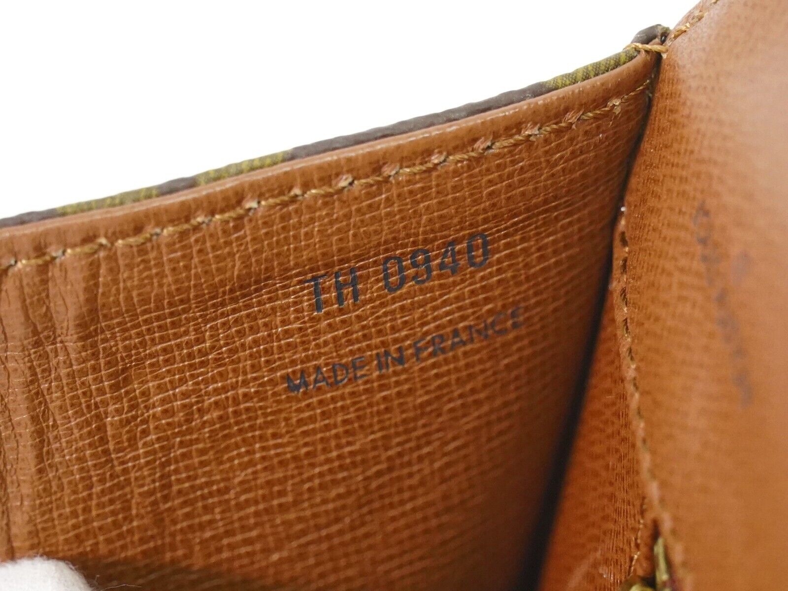 LO-LV bags 562