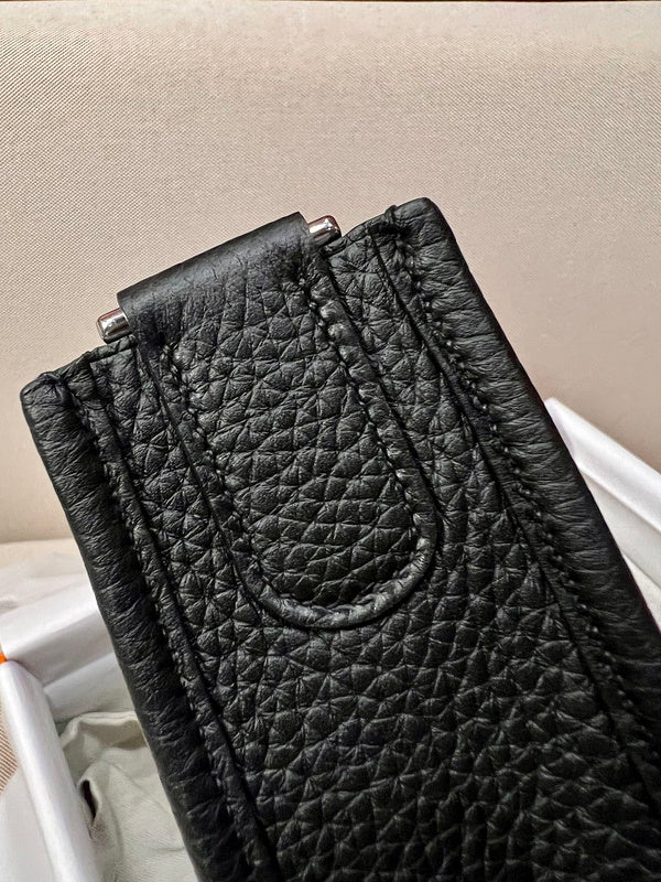 LO - HRMS LUXURY BAGS - 975
