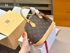LO - LV Bags - 15013
