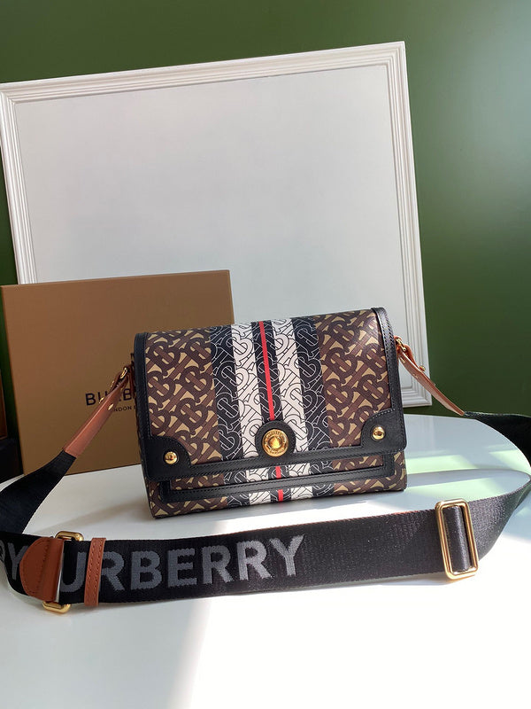 LO - B-BERRY BAGS - 363