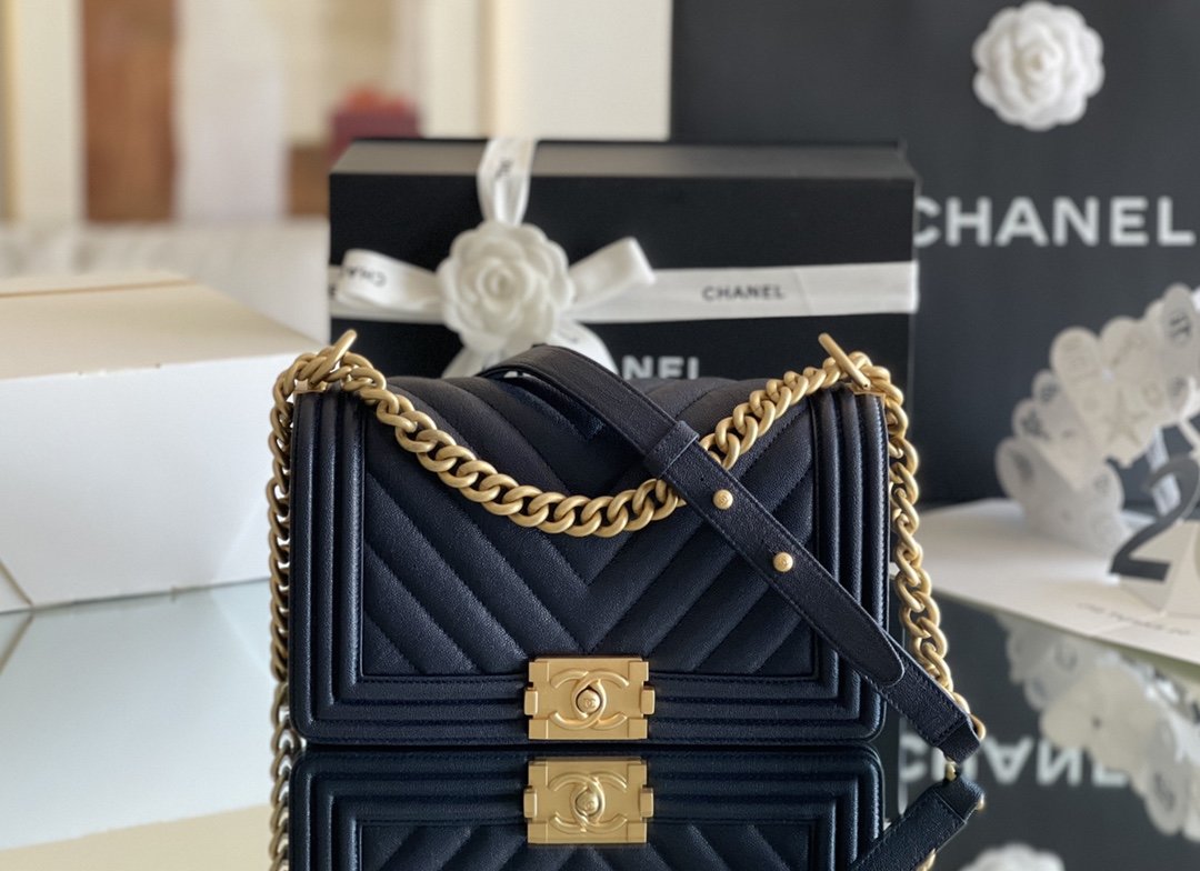 CHL - Medium Boy Handbag Dark Blue For Women 9.8in/25LO A67086
