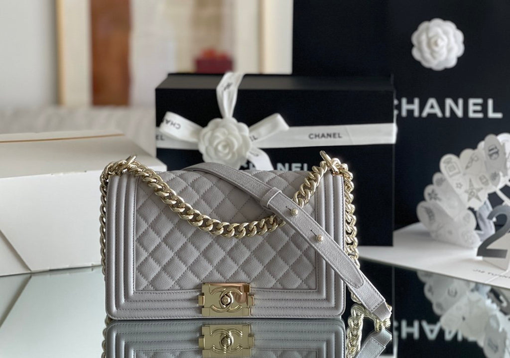 CHL - Medium Classic Flap Bag 25LO Grey For Women A67086