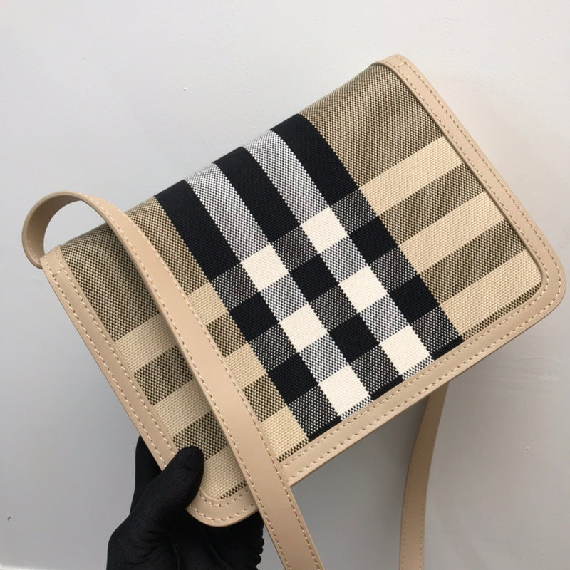 LO - B-BERRY BAGS - 495
