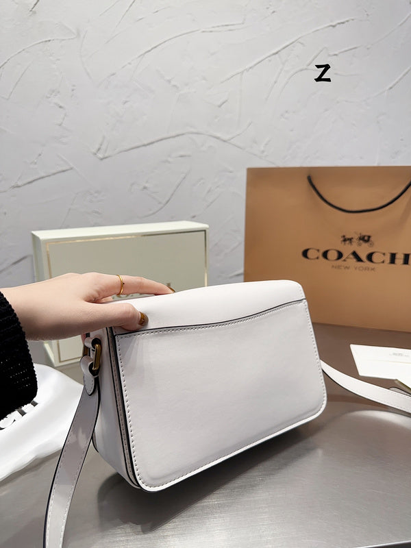 LO - CCH Bags - 382