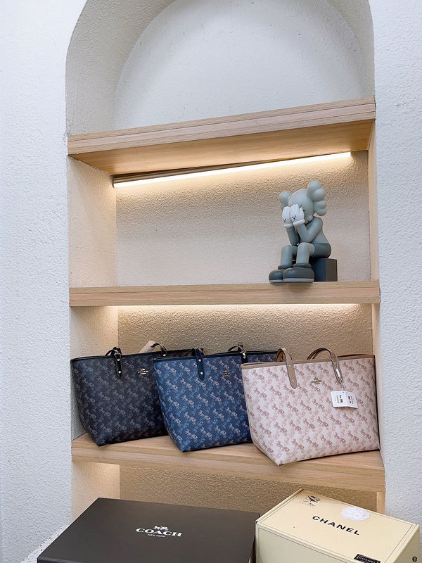 LO - CCH Bags - 003
