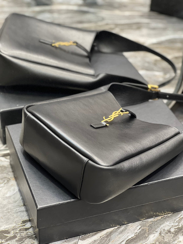 BB - YSL Bag - 2488