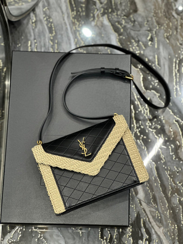 BB - YSL Bag - 3933