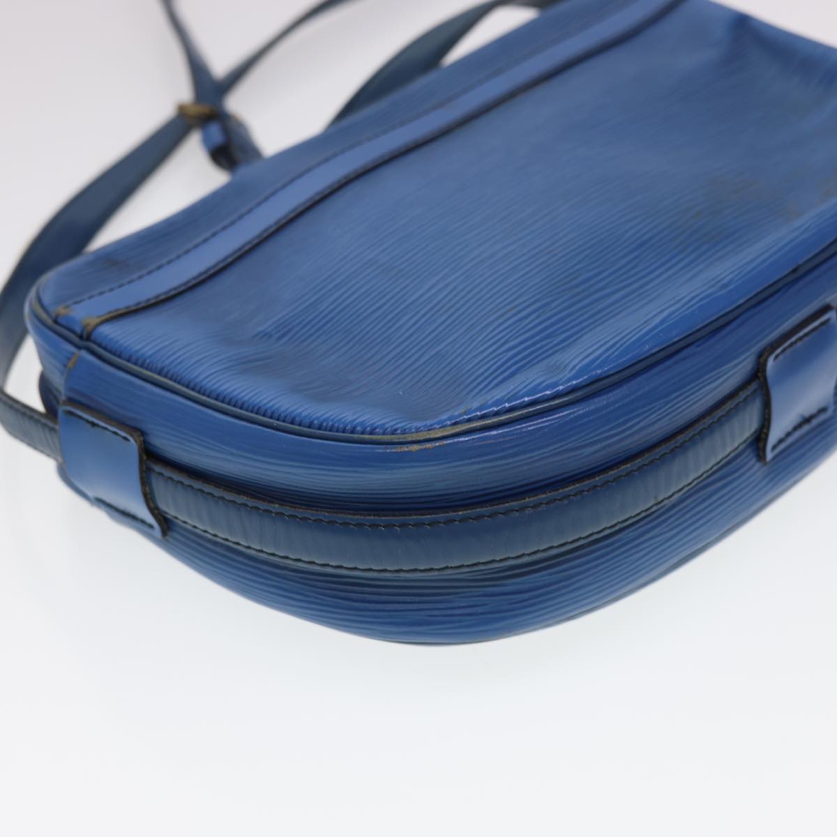 LO-LV bags 2538