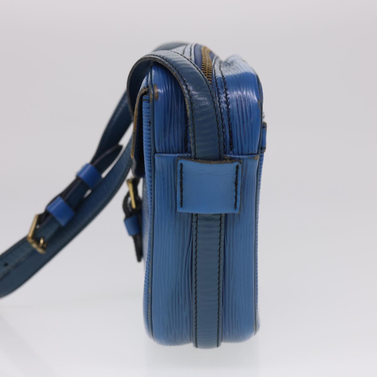 LO-LV bags 2538