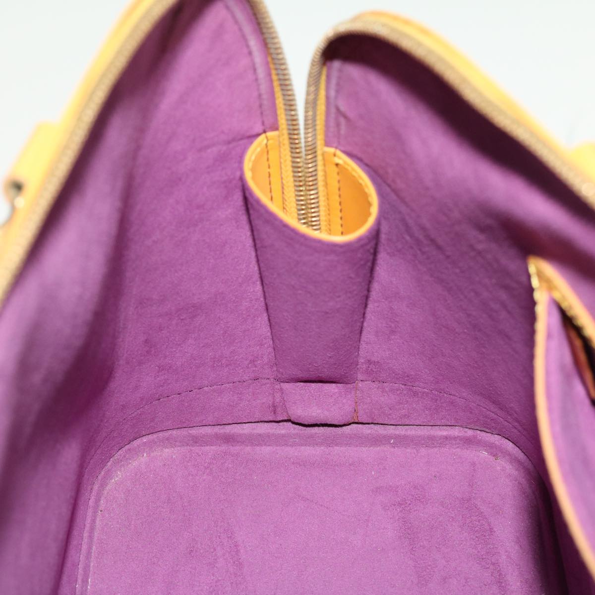 LO-LV bags 2383