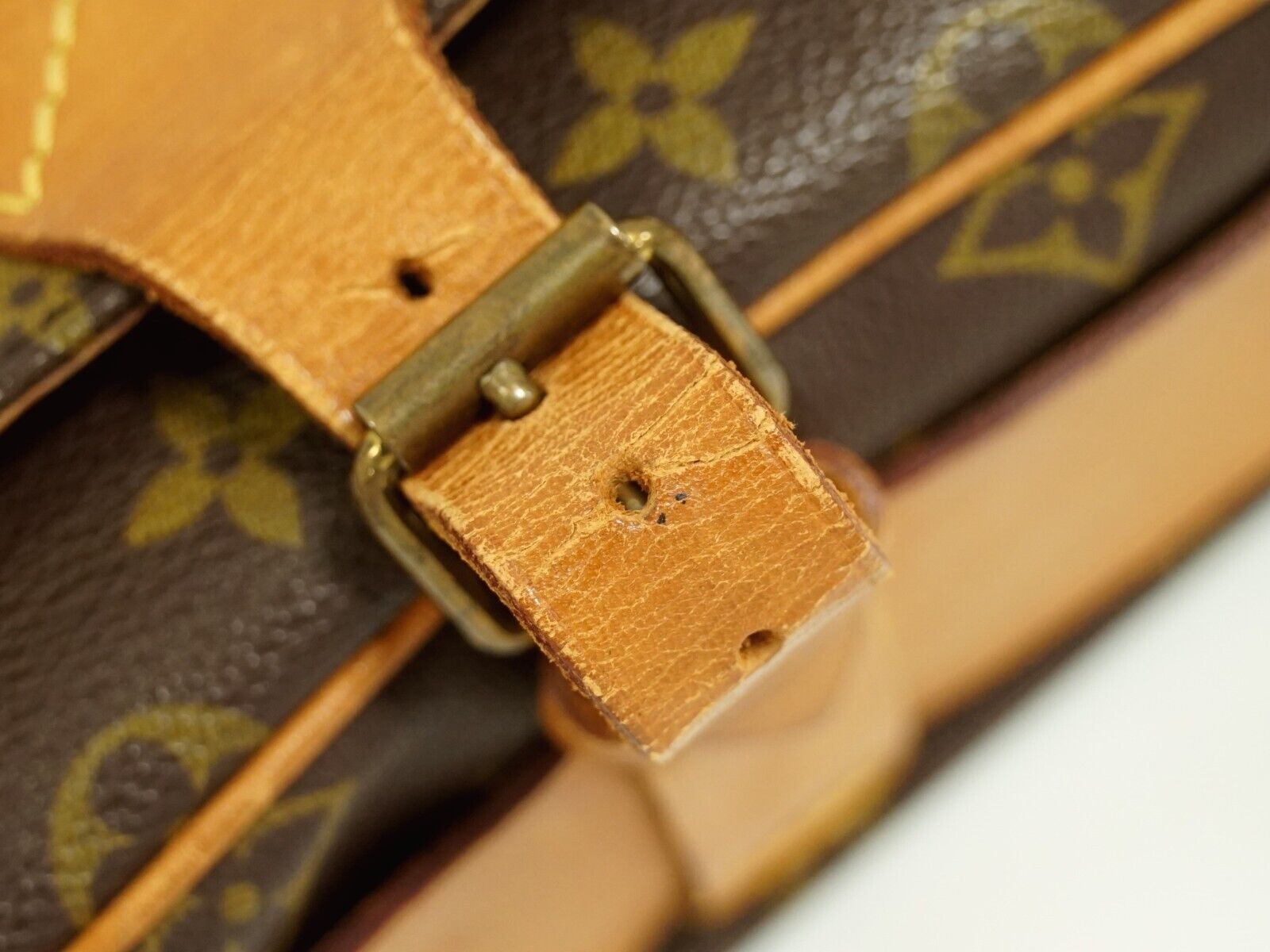 LO-LV bags 7202
