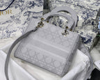 LO - DYOR   BAGS FOR WOMEN - FASHION LUXURY BAGS 130