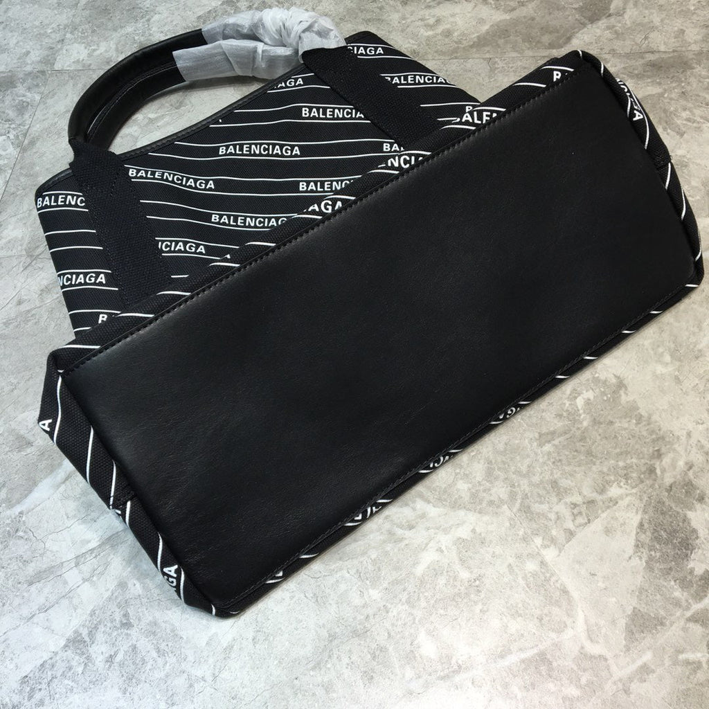 BLN-Ciaga Navy Medium Cabas Tote Bag In Black, For Women,  Bags 14.1in/36LO