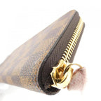 LO-LV bags 1848