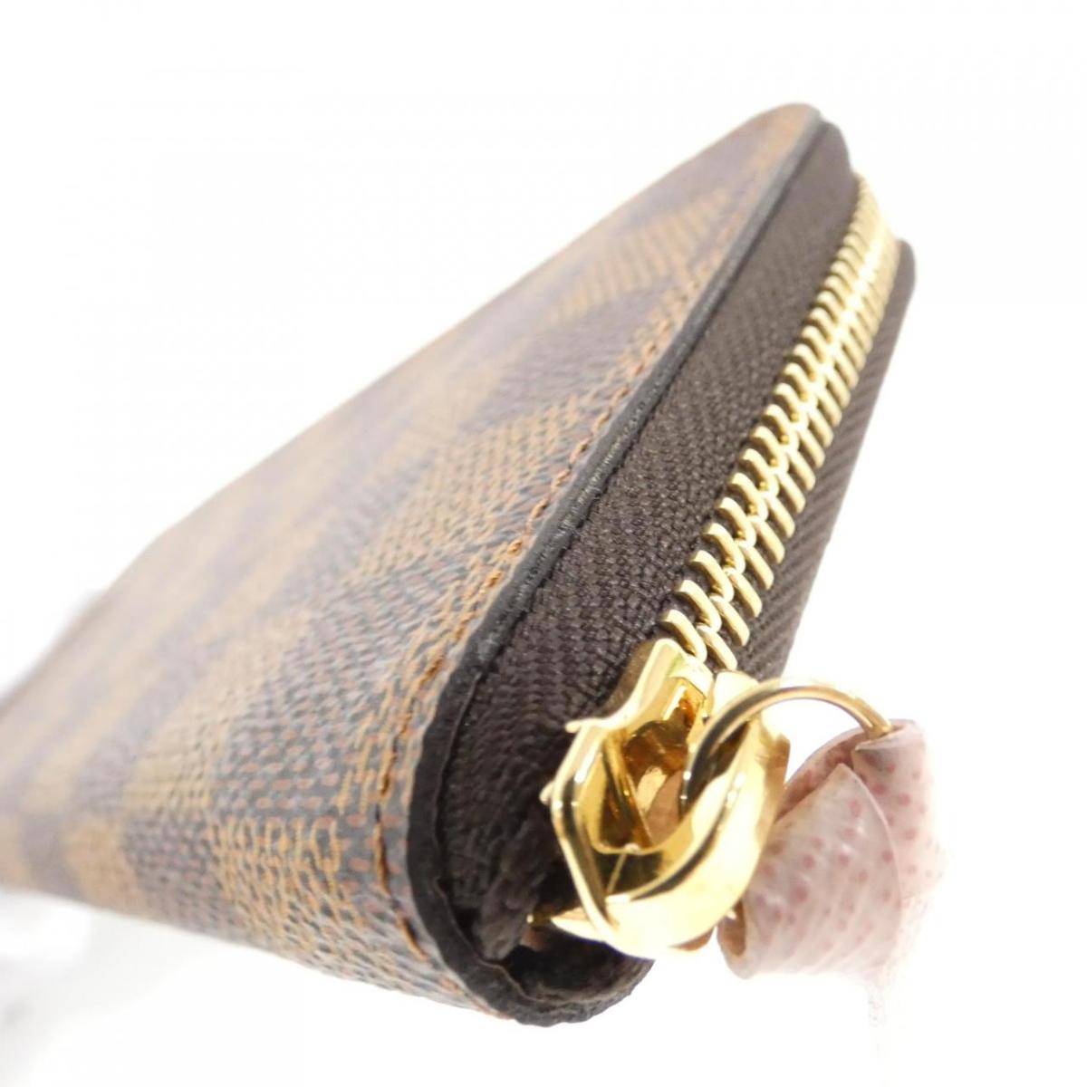 LO-LV bags 1848