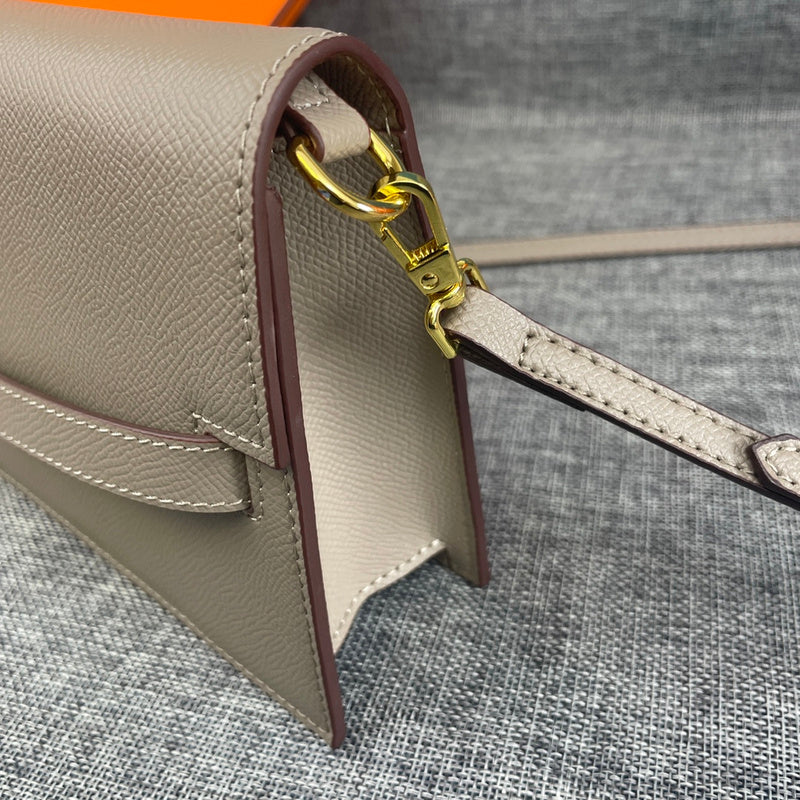 Lusso Official -  HERMS BAGS FOR WOMEN - 300
