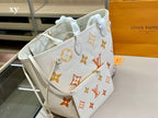 LO - LV Bags - 15002