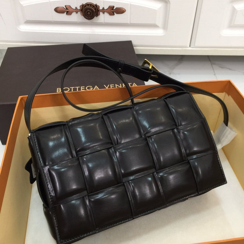 B-VENETA STYLISH HANBAGS FOR WOMEN - - 352