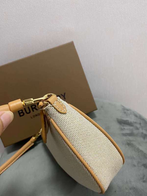 LO - B-BERRY BAGS - 352