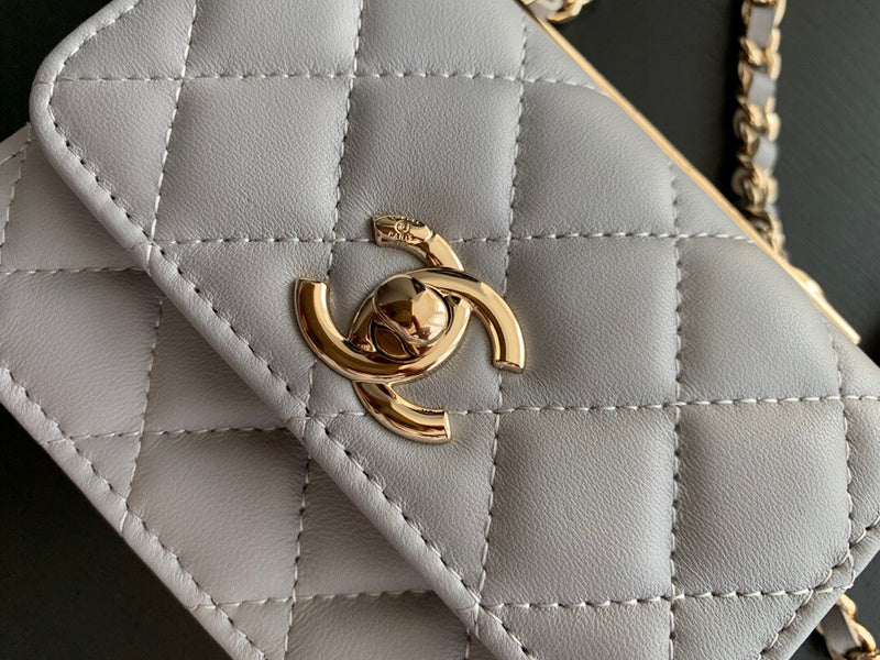 Lusso Official -  CHL BAGS  - 422