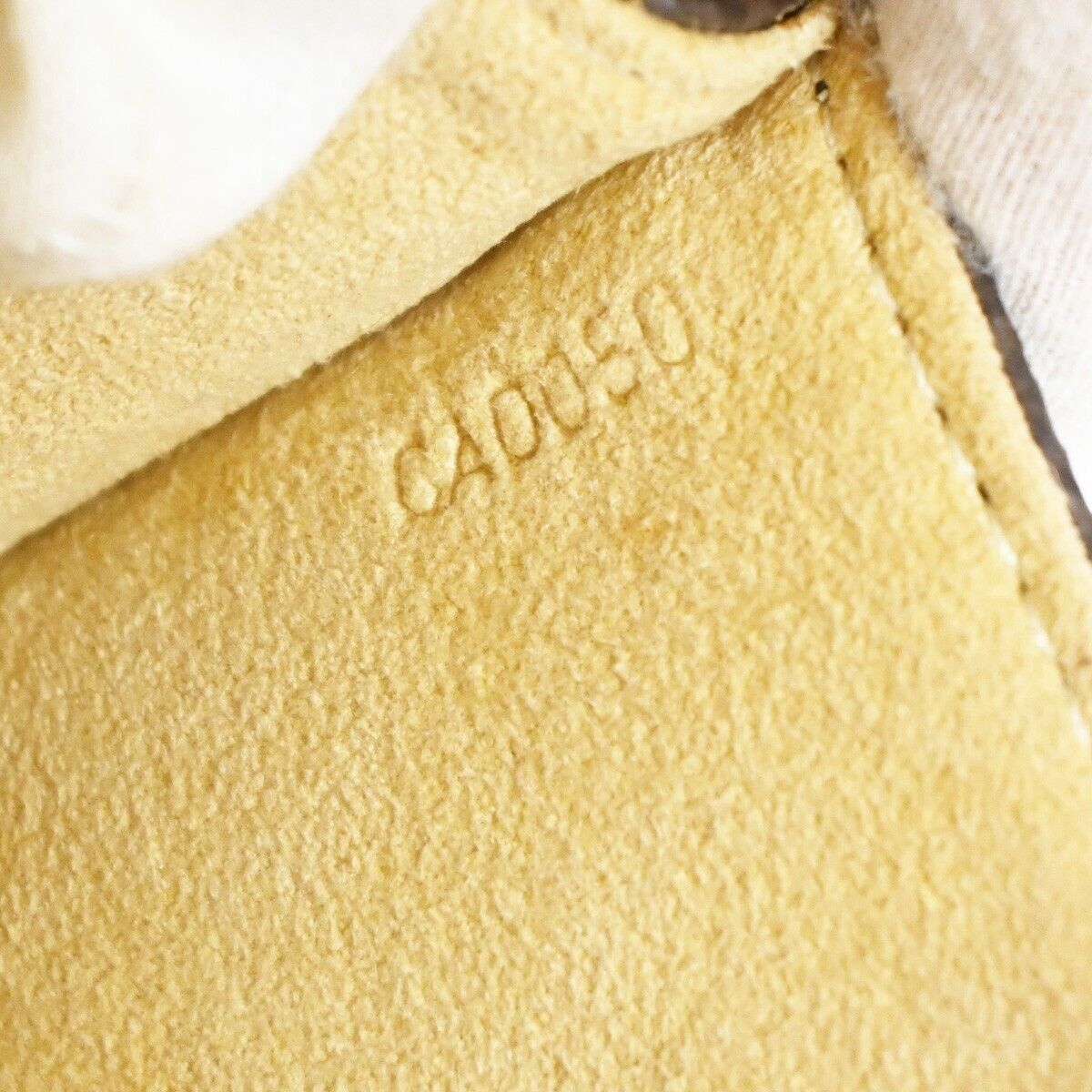 LO-LV bags 847