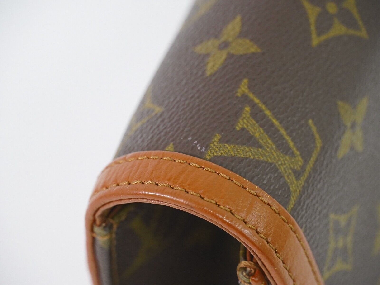 LO-LV bags 562