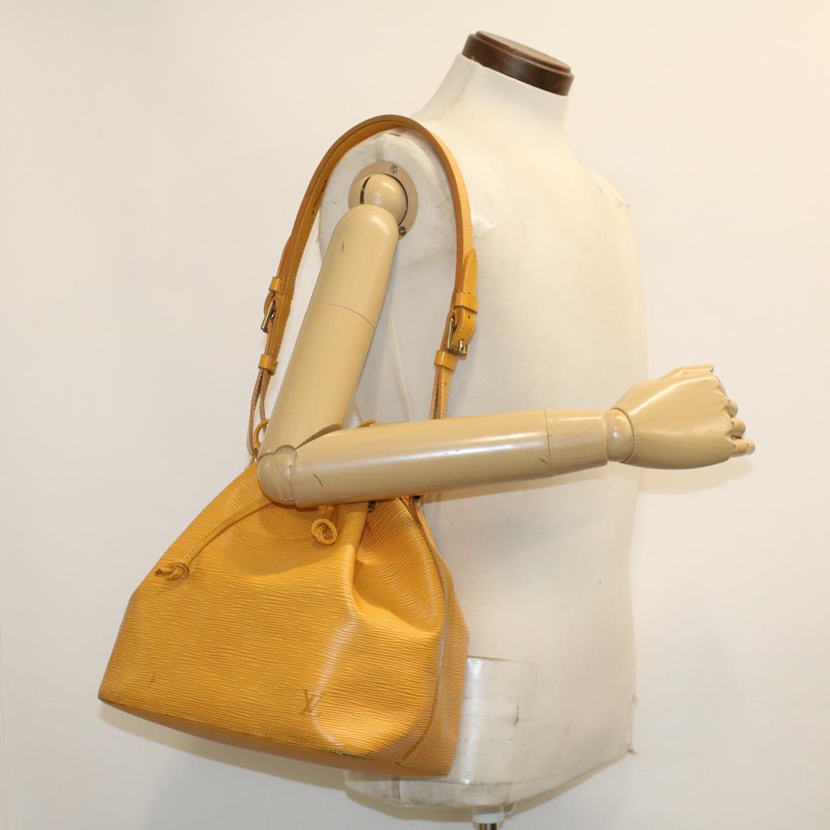 LO-LV bags 10971