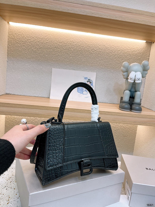 LO - BGA Bags - 1571