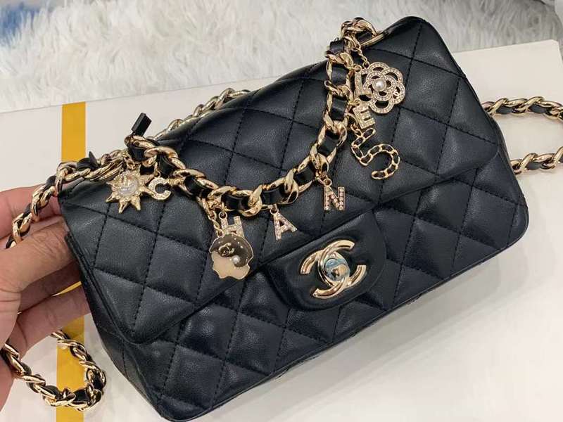 LO - CHL  BAGS FOR WOMEN - FASHION LUXURY BAGS - 036