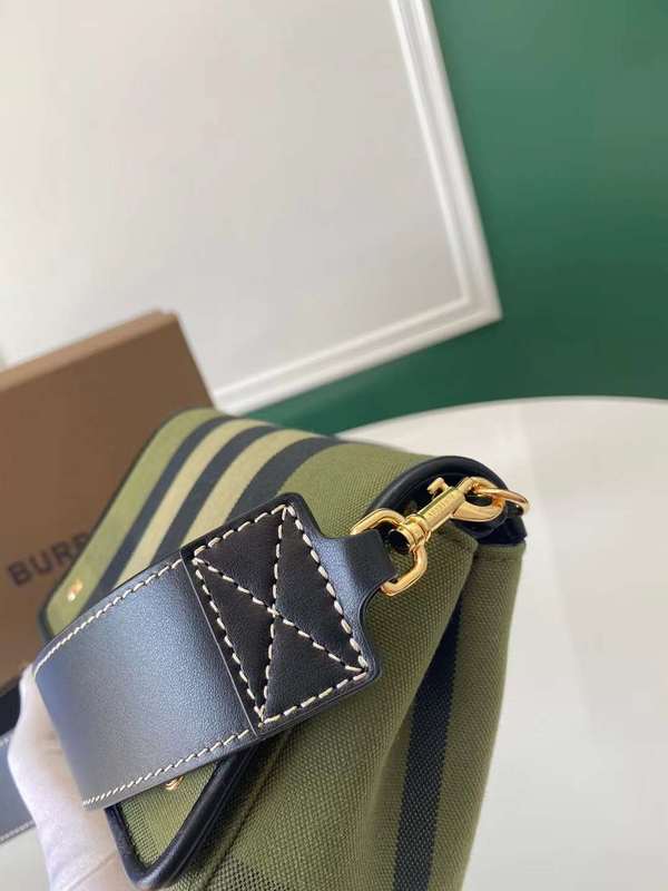 LO - B-BERRY BAGS - 377