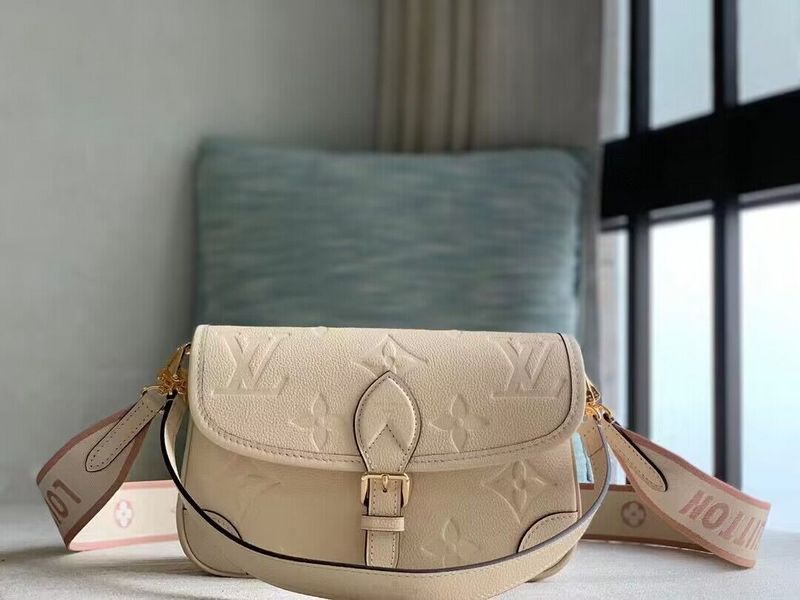 LO - LV Bags - 15618