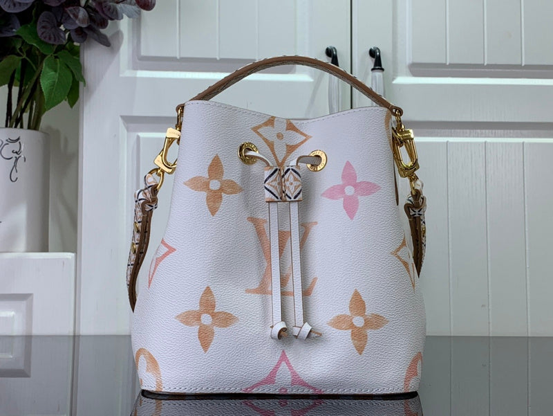 LO - LV Bags - 15239