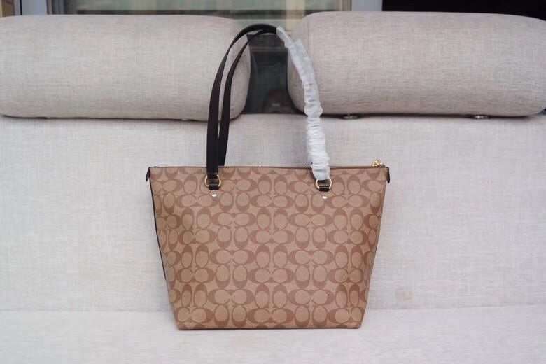 LO - CCH Bags - 526