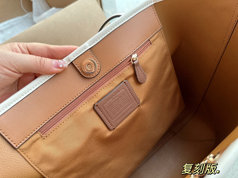 LO - CCH Bags - 415