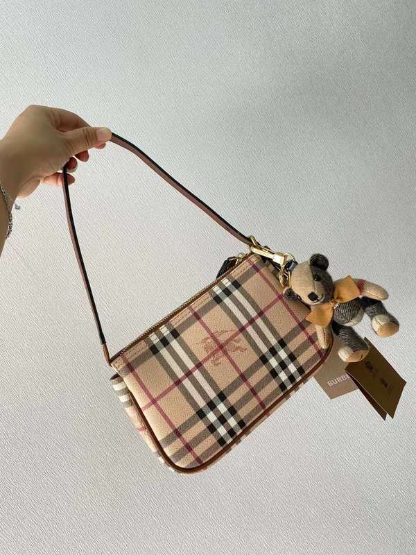 LO - B-BERRY BAGS - 004