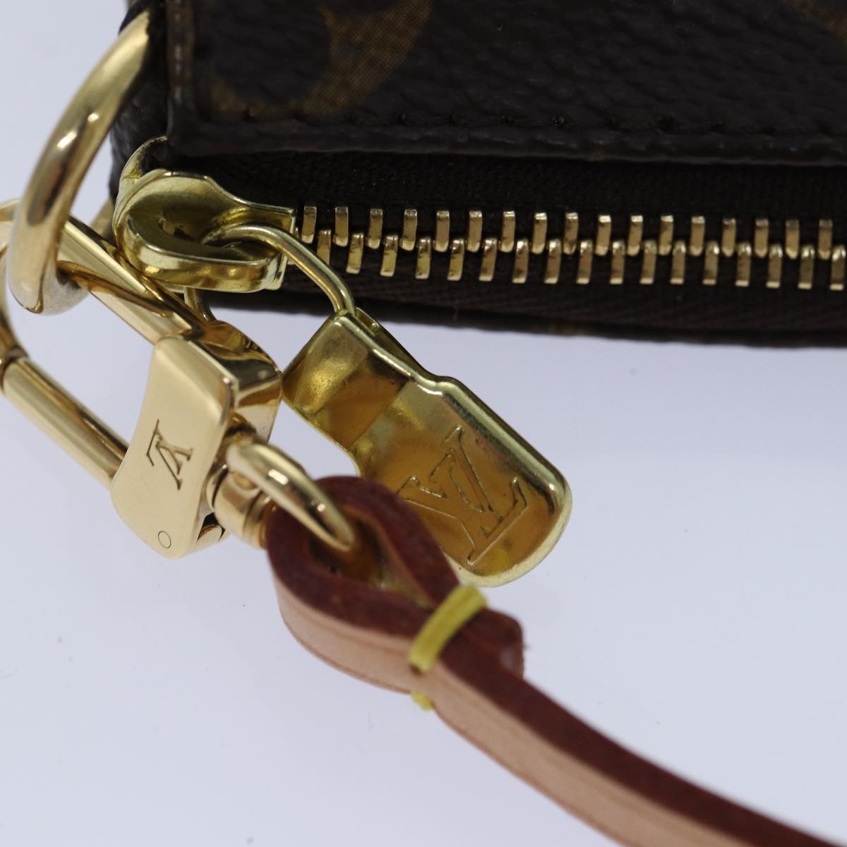 LO-LV bags 1548