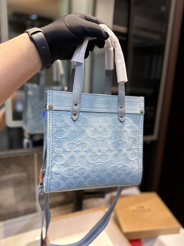 LO - CCH Bags - 060