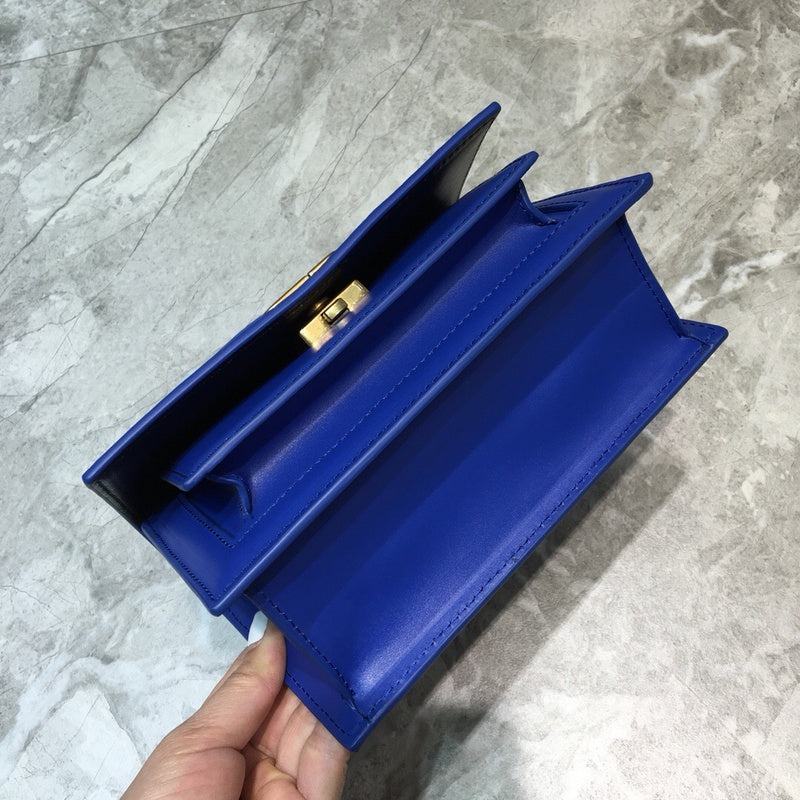 LO - BGA Bags - 1057
