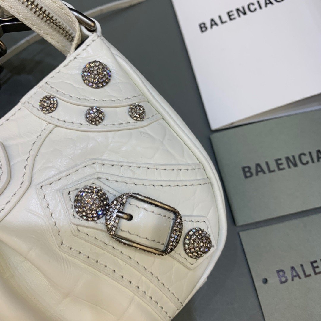 BLN-Ciaga Le Cagole Mini Bag With Chain In White, For Women,  Bags 8.2in/21LO 69581423EBY9016