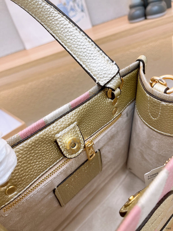 LO - CCH Bags - 397