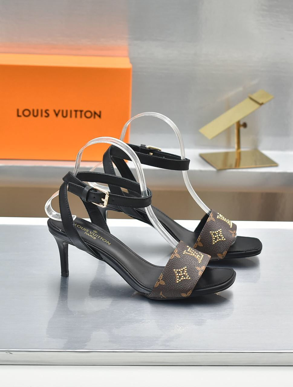 LO-LV bags 3396