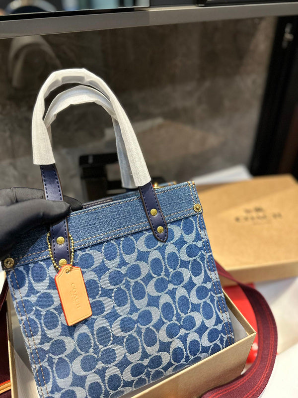 LO - CCH Bags - 061