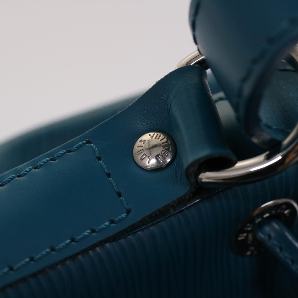 LO-LV bags 11901