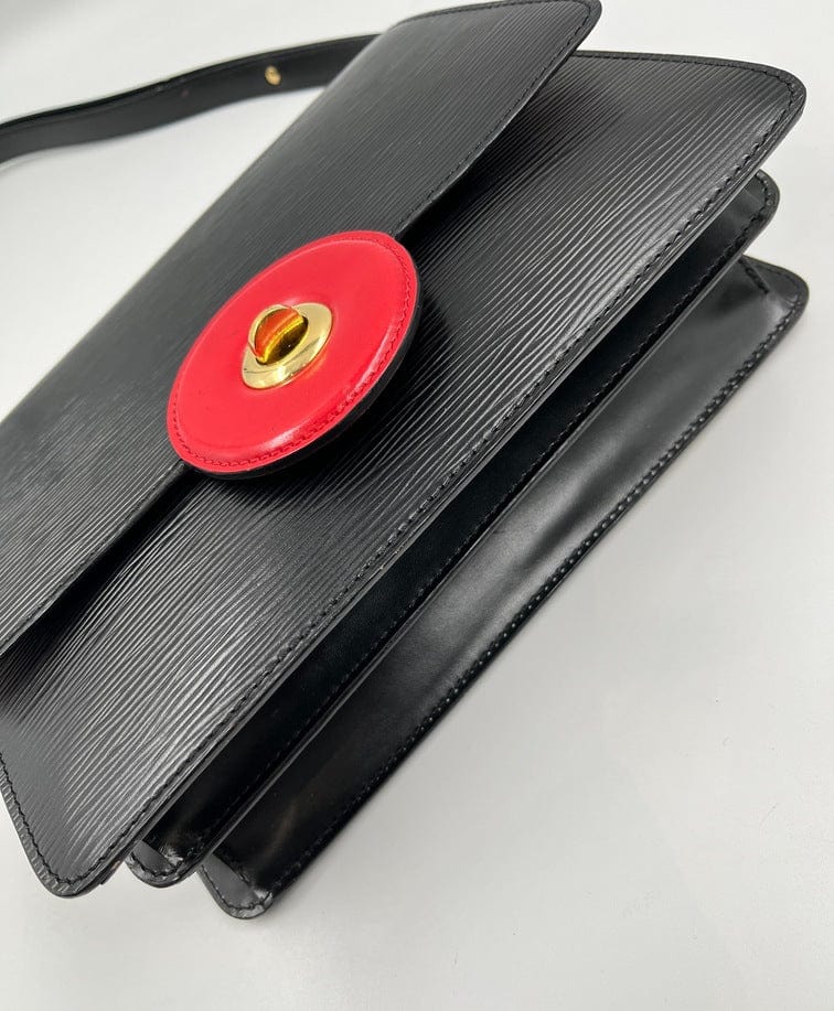 LO-LV bags 2508